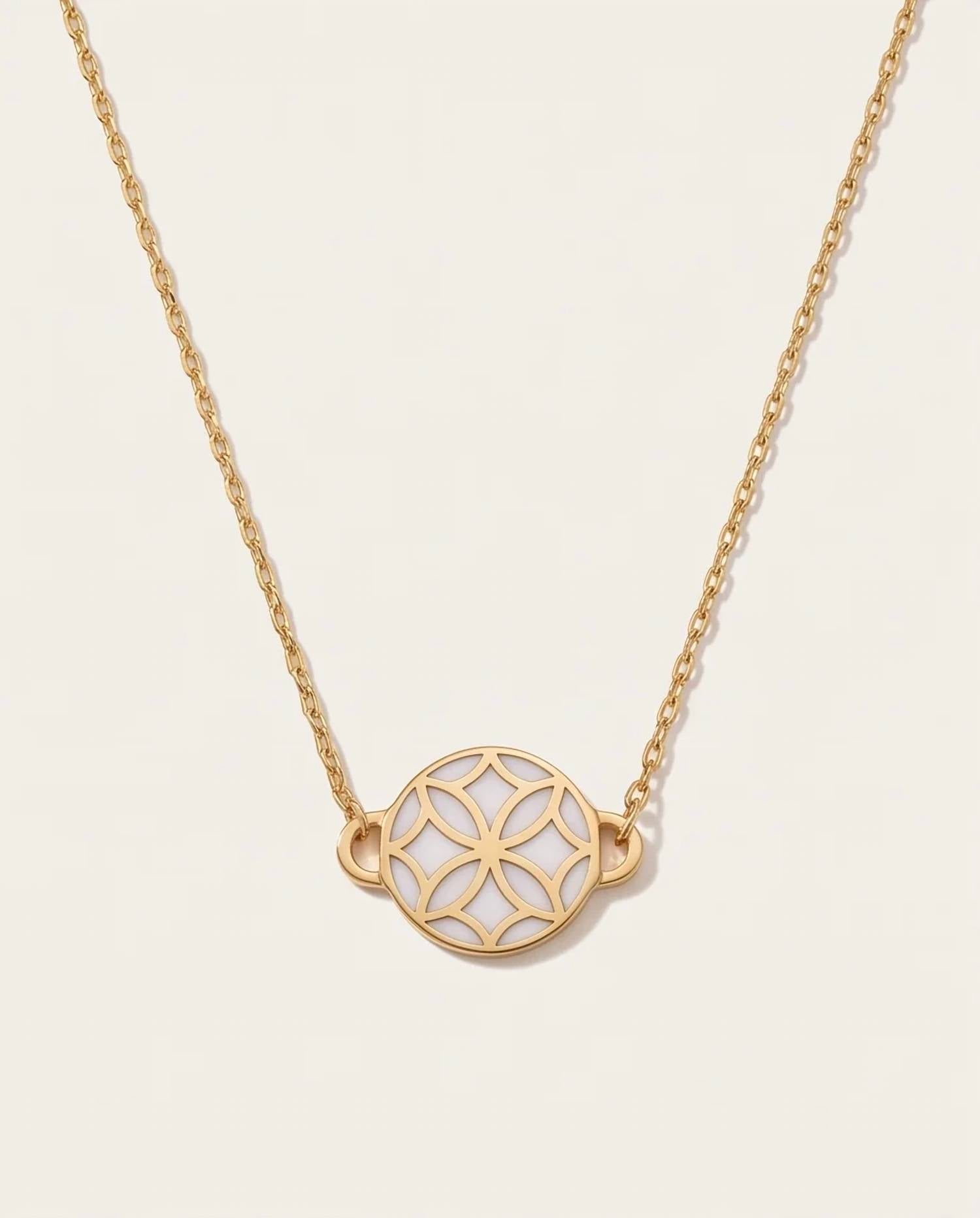 Georgina Jewelry - Women's Signature Flower Mother Pearl Necklace