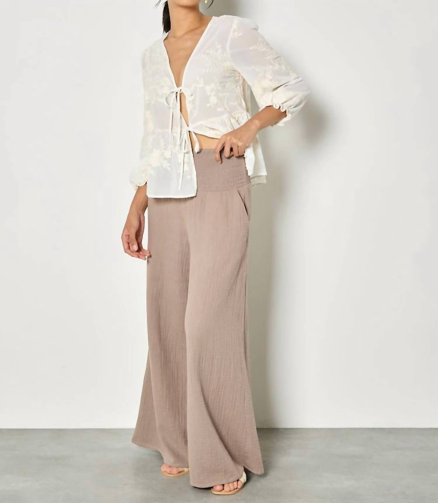 Apricot - Women's Cotton Weave Wide Leg Trouser
