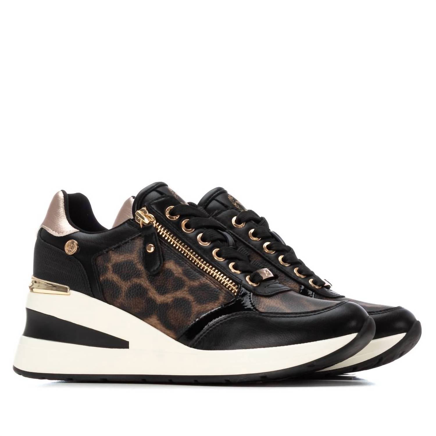 Xti - Women's 144378 Round Toe Sneakers