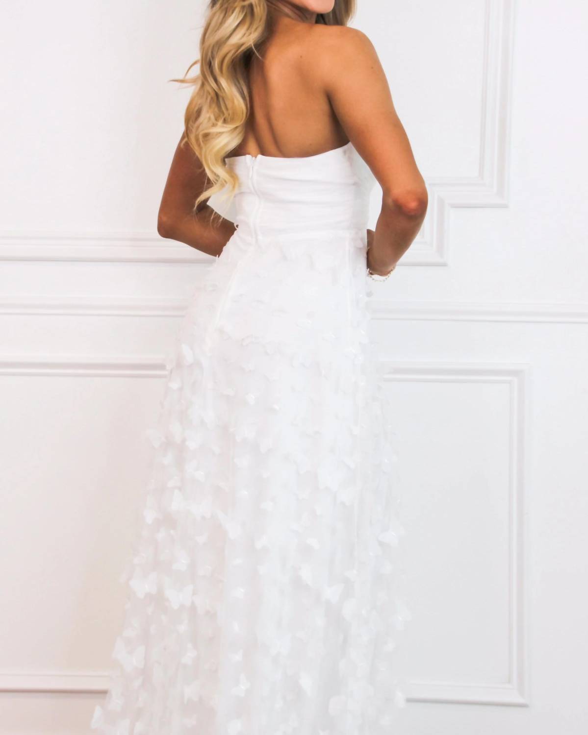 Maniju - Butterfly Kisses Strapless Applique Maxi Dress