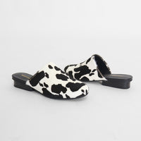 INTENTIONALLY BLANK Women's Touch Backless Mule in black moo - women's shoe - detail view