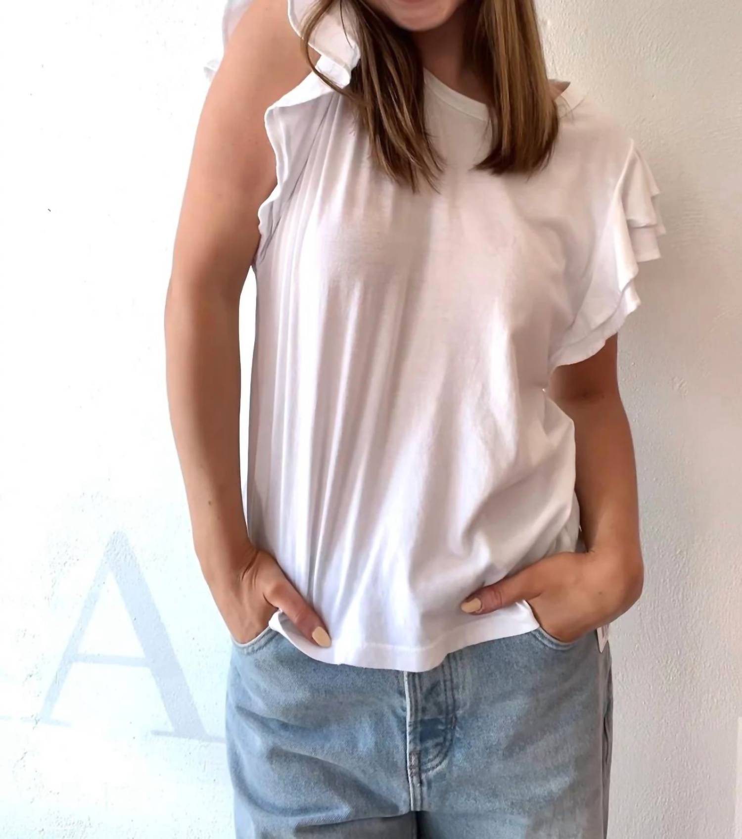 Self Contrast - Alondra Tee