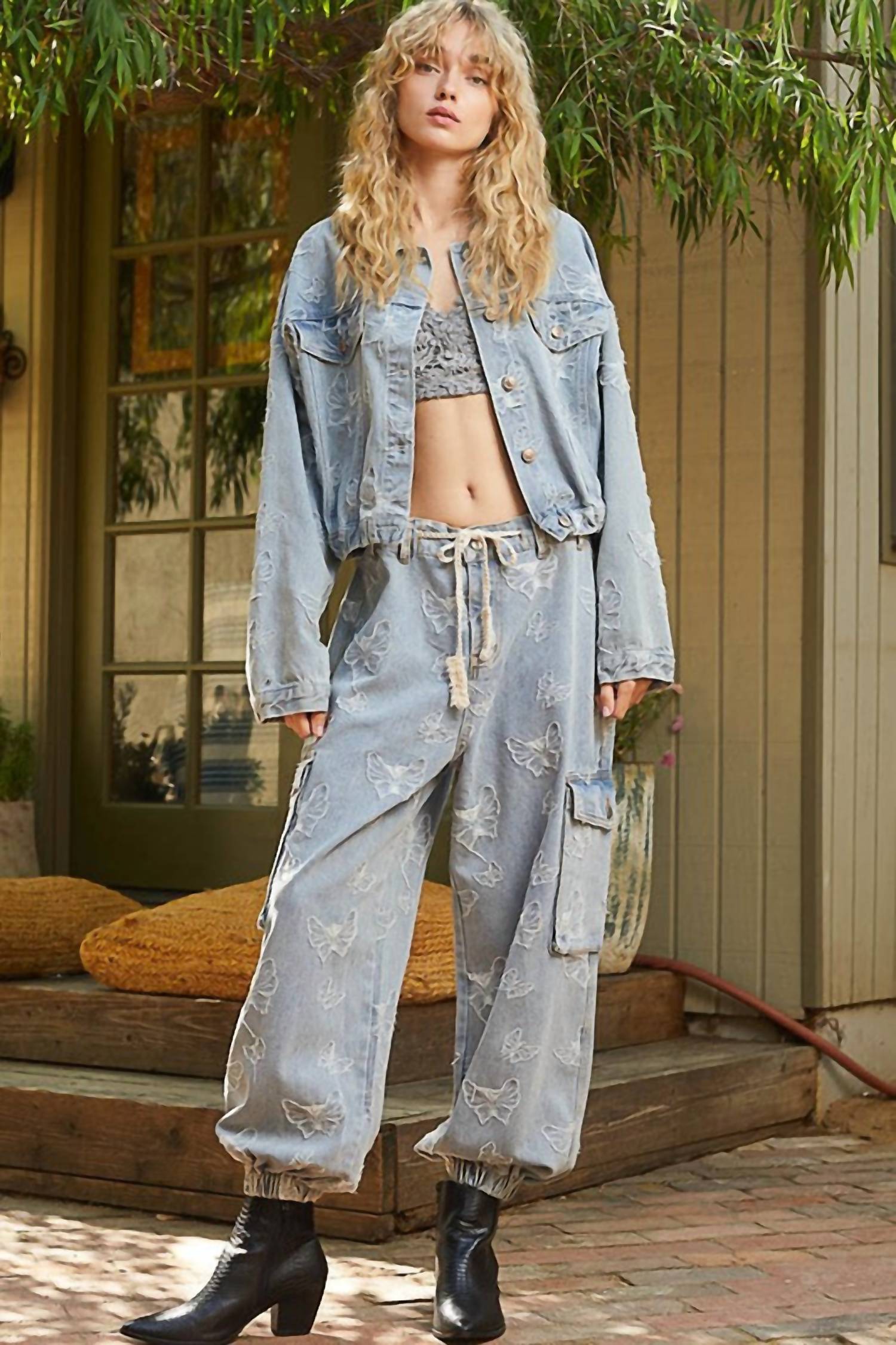 Pol - Sheila Distressed Butterfly Crop Jean Jacket