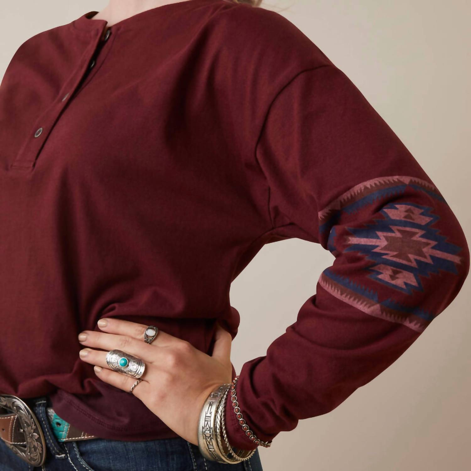 Ariat - Relaxed Henley Top