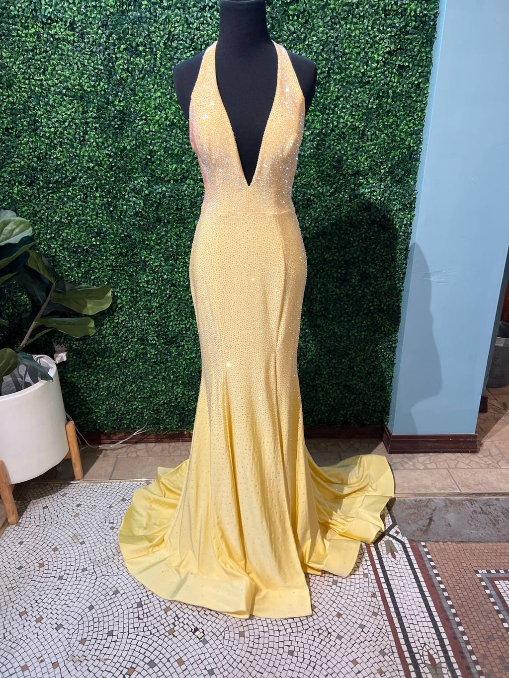 sherri hill yellow prom dress Color:Emerald Gold 1941 Gene Tierney wedding Sherri Hill 57575 is pfseasonalfashion_h25