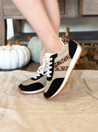 Very G - Women's Leopard Days Sneakers