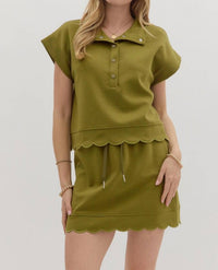 Entro - Scalloped Pullover Top