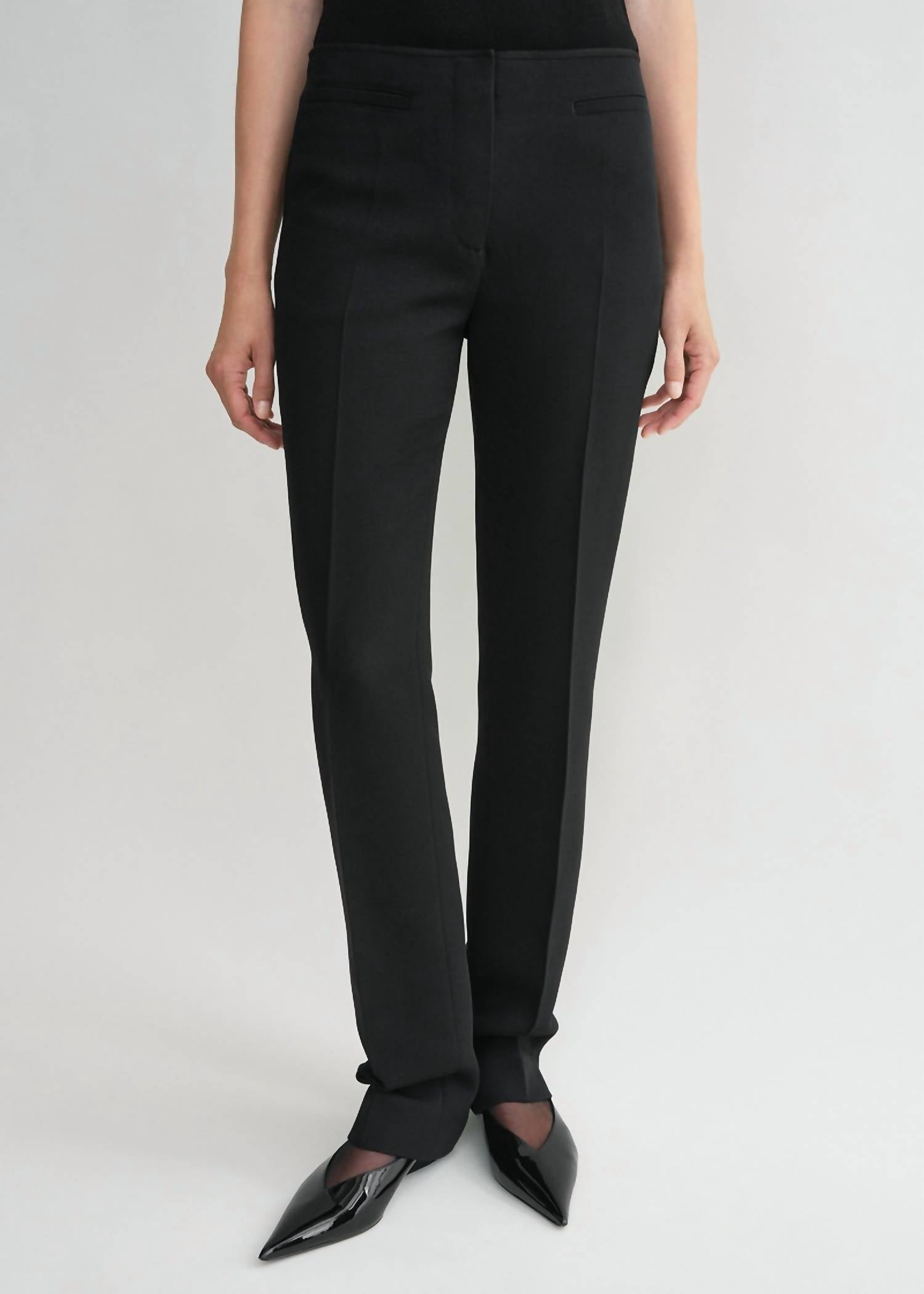 TOTEME Low Waist Cigarette Trouser in black - women's pants