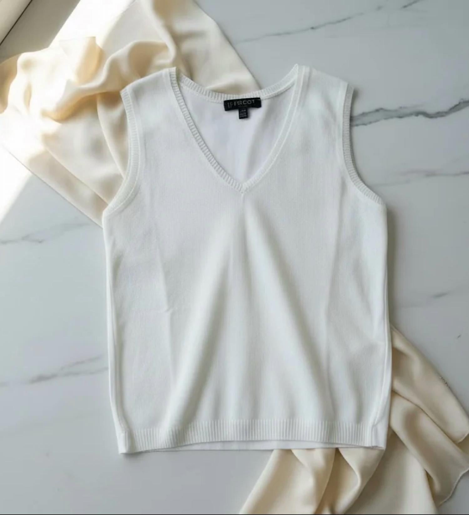 Tricot Chic - Women's Woven Top