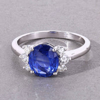 Diana M Jewels Women's Oval Natural Ceylon Blue Sapphire Fashion Ring (2.54 Ct) - Signature (8.30x7.30mm) in 18k white gold - women's jewelry - detail view