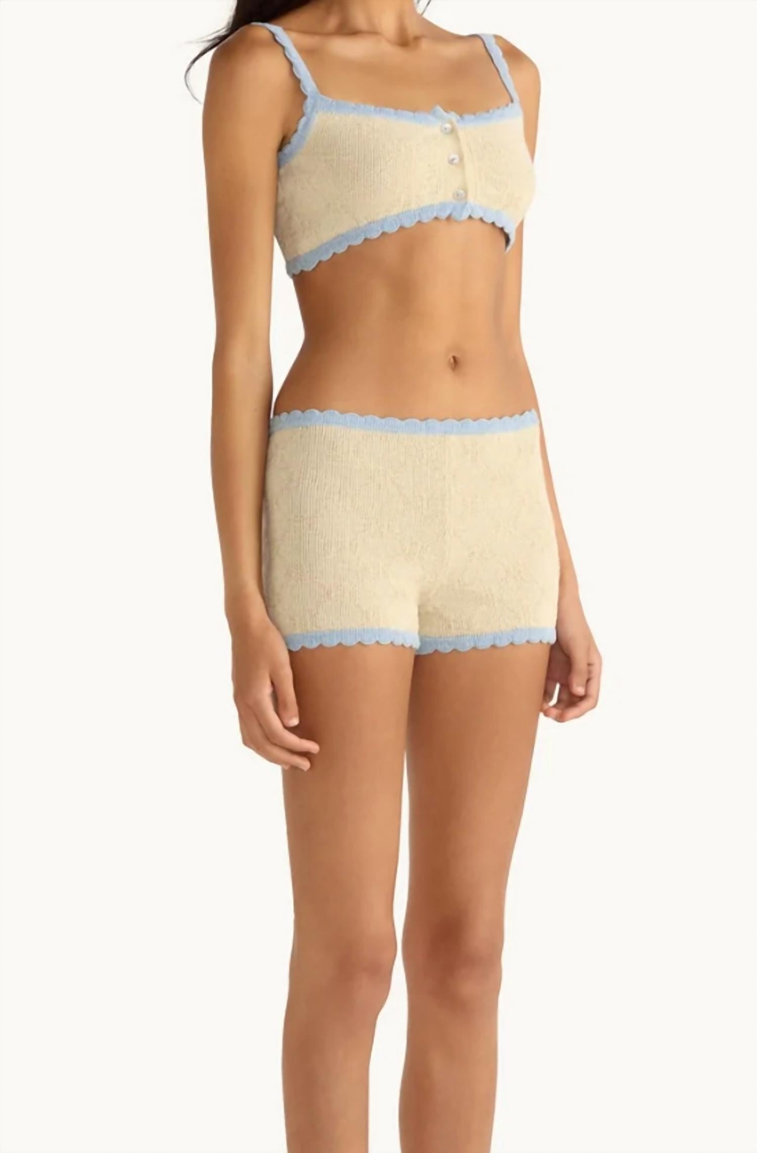 Asta Resort - Millie Short