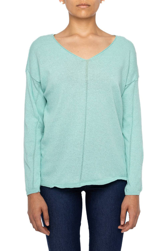 Astrid - Women's Preppy V-neck Top