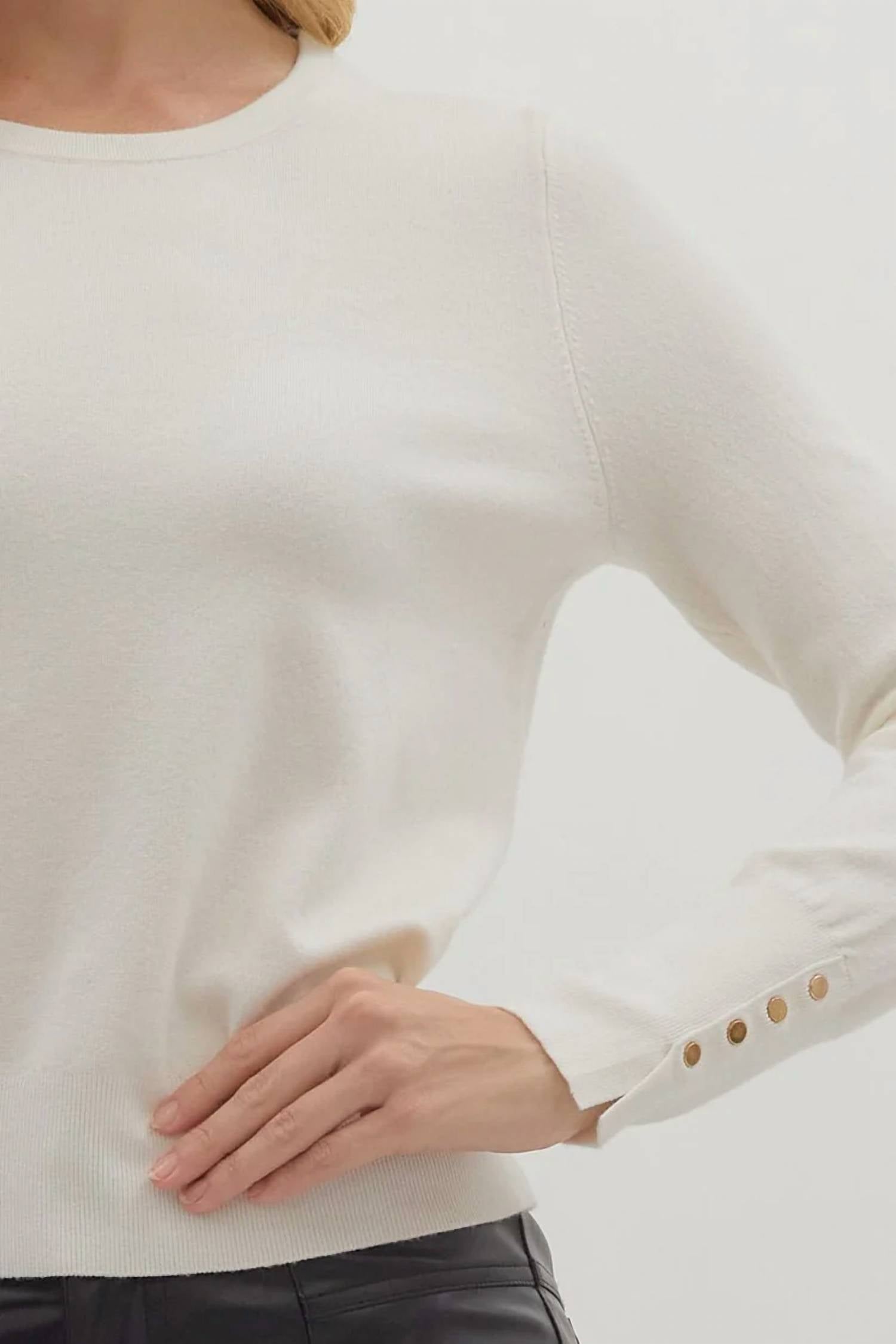 Entro - Solid Button Detail Cuff Long Sleeve Top