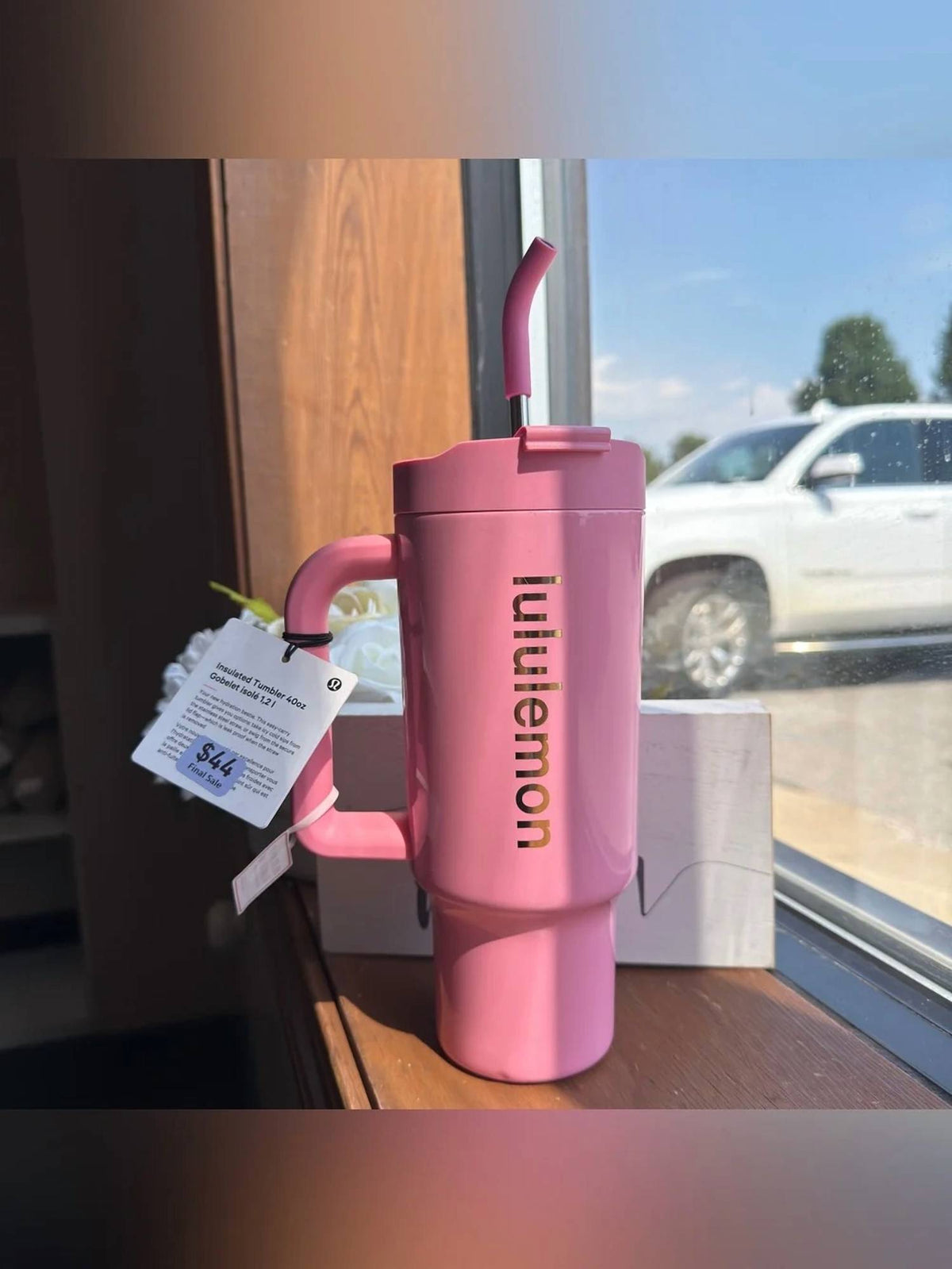 Lululemon - Insulated Tumbler With Handle And Straw - 40 Oz
