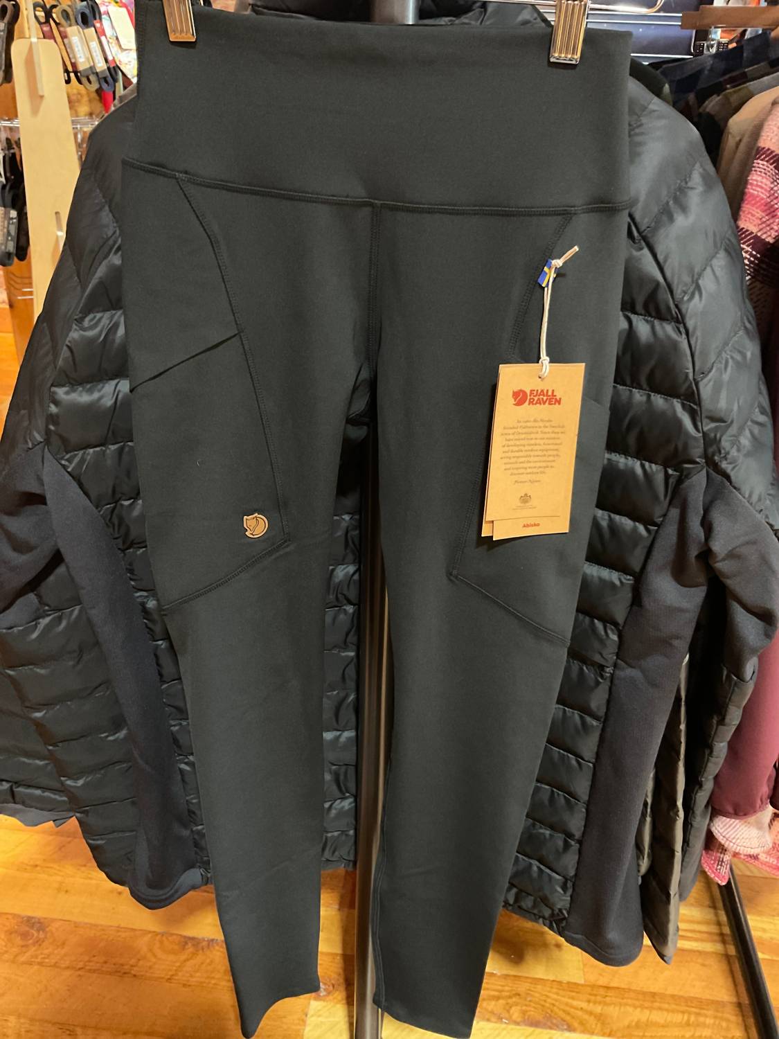 Fjallraven Abisko Tights in patina green 614 - women's pants - alternate view