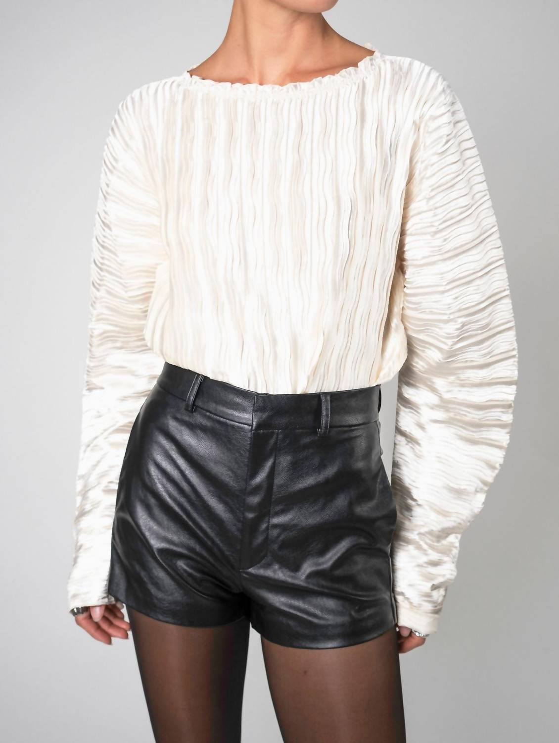 Nonchalant Label - Pearla Textured Ruffle Blouse