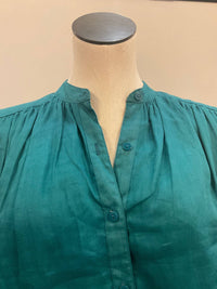 Elan - Sleeveless Top