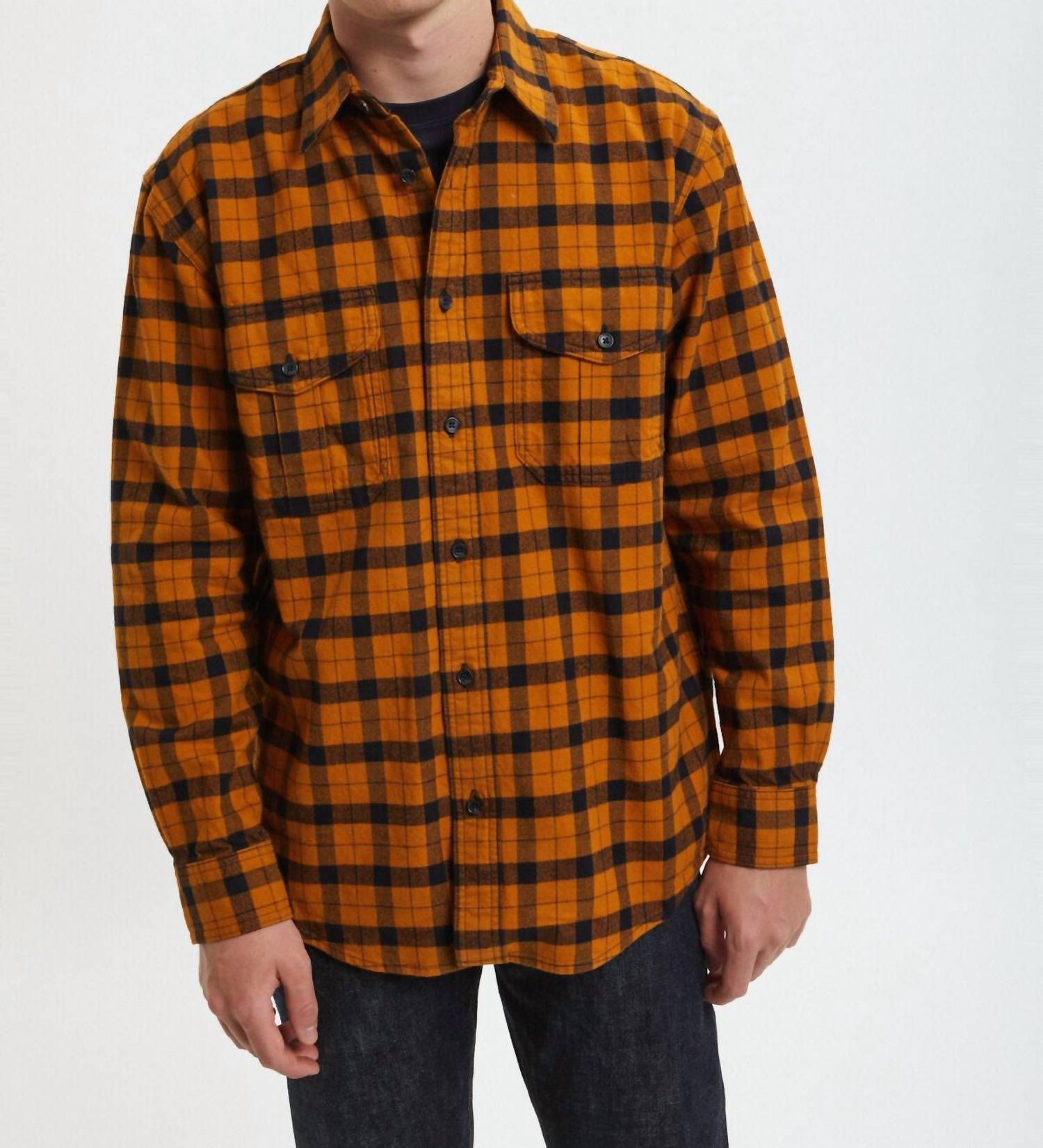 FILSON Alaskan Guide Shirt in pecan black plaid - men's shirt