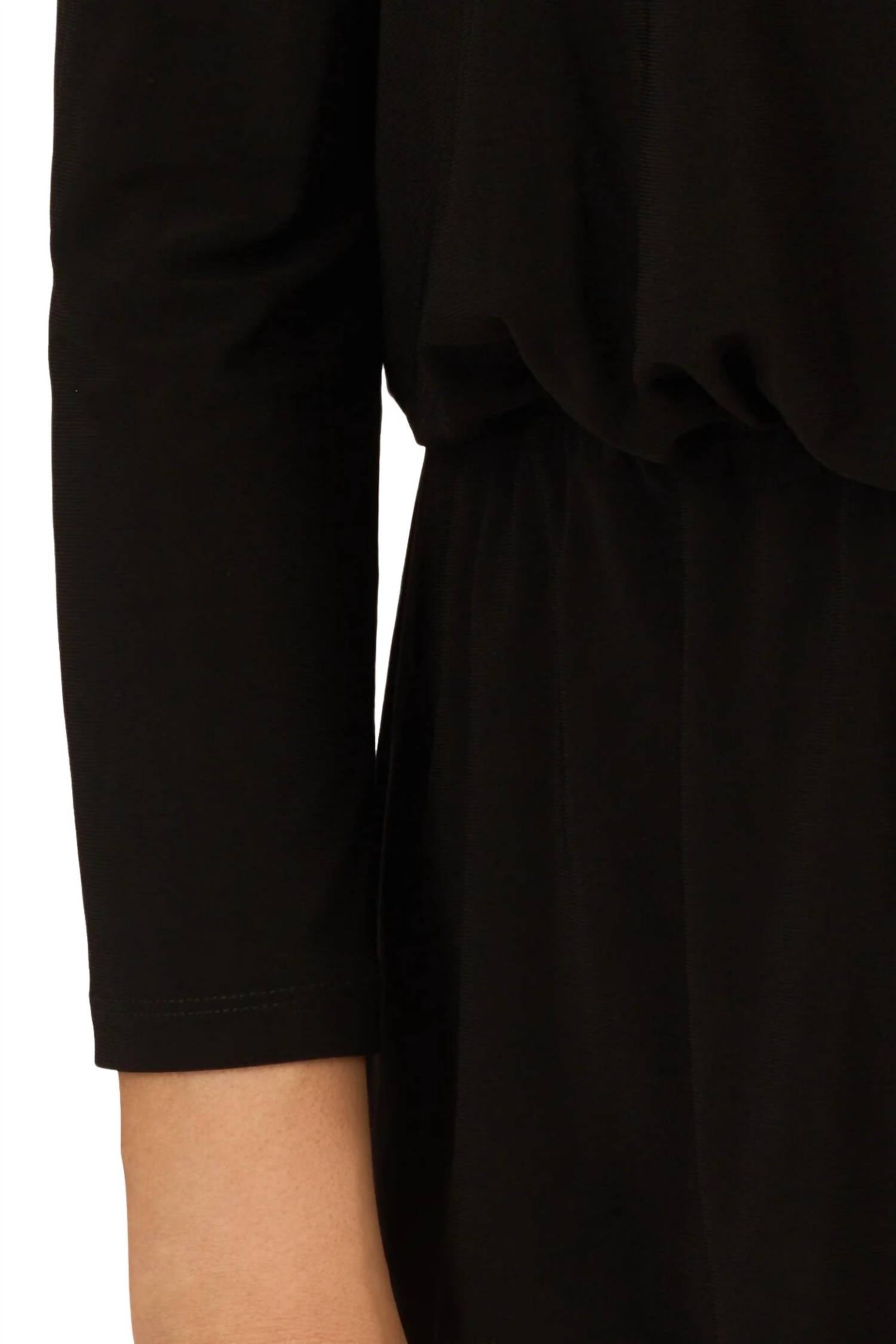 Adrianna Papell - Off The Shoulder With Feather Accents Top