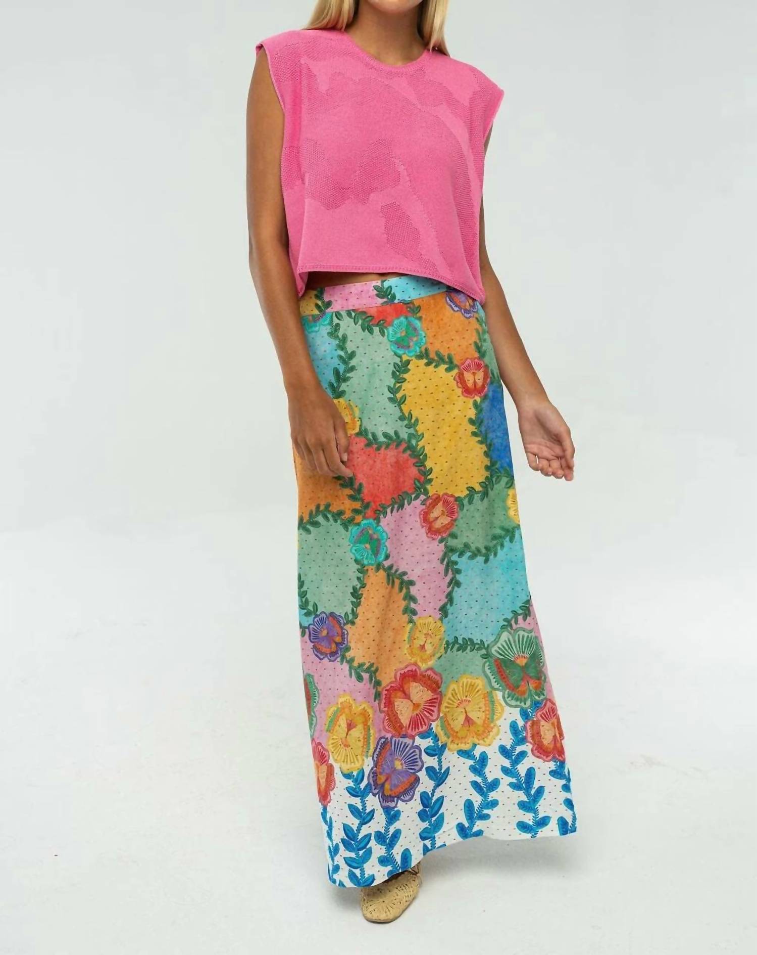 Briton Court - Laura Sleeveless Sweater