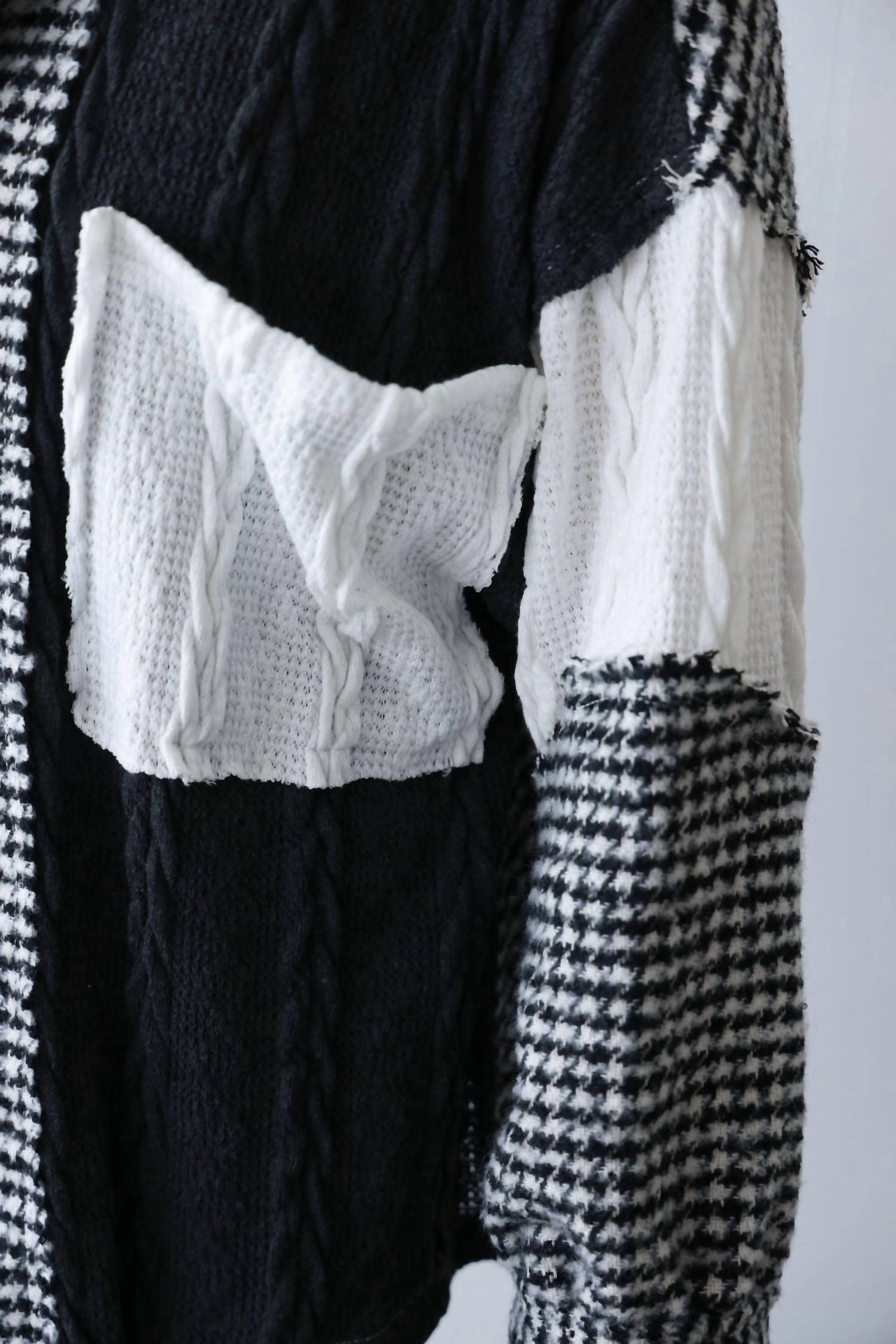 Pol - Houndstooth Sweater Shacket