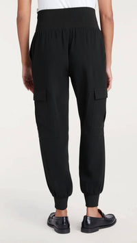Cinq A Sept - Crepe Giles Cropped Pant
