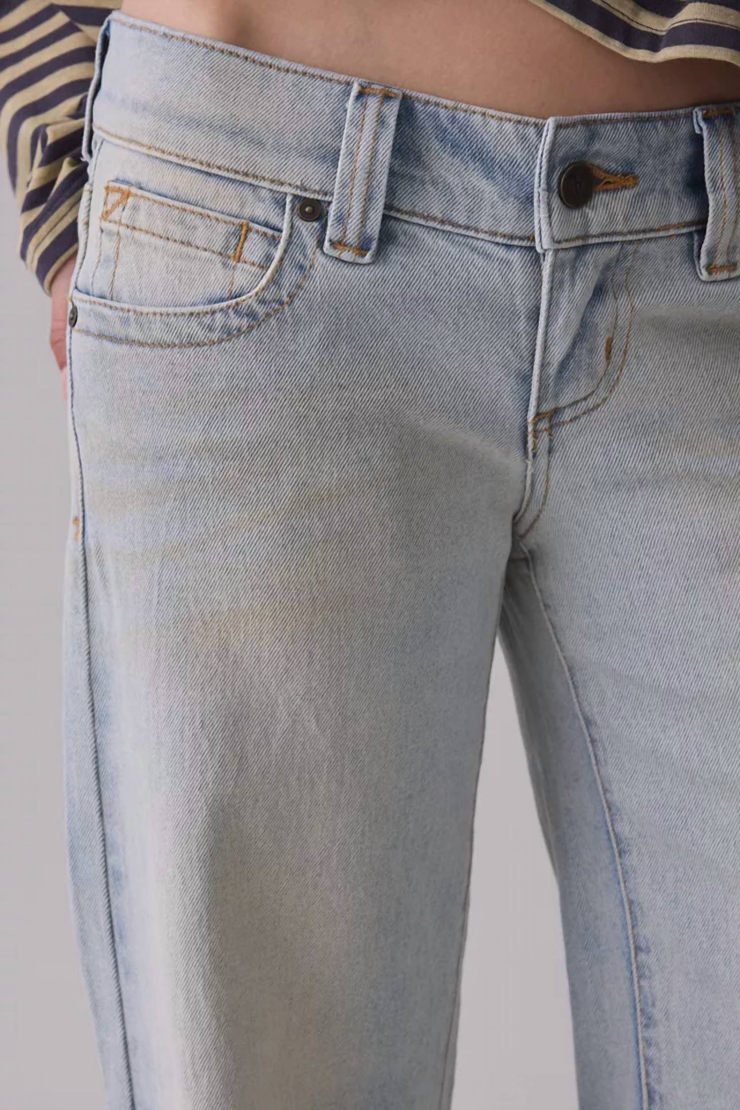 Abrand Jeans - 00 Low-rise Wide Leg Jeans