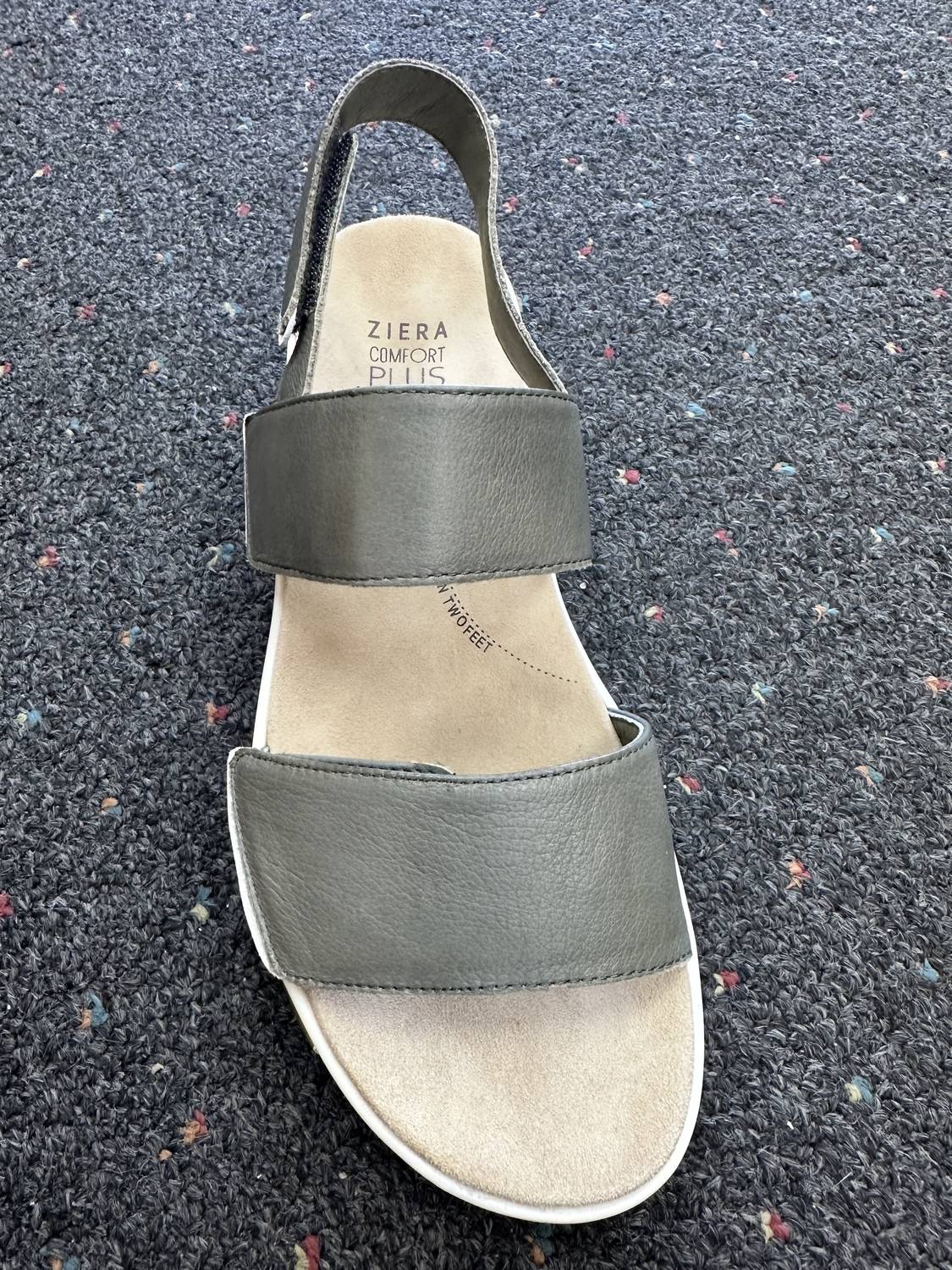 Ziera Women's Garlin Sandal in olive white - women's sandal - detail view