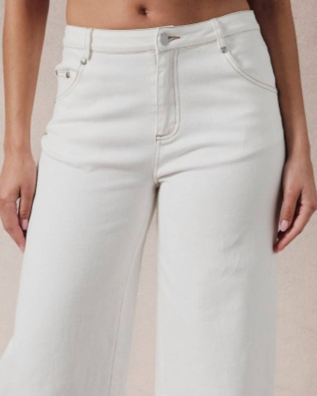 Sunday Edition - Star Embroidered Back Pocket Jean