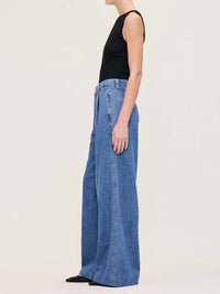 DL1961 - Women's Women's Hepburn Wide Leg Trouser in great falls - women's jeans - detail view