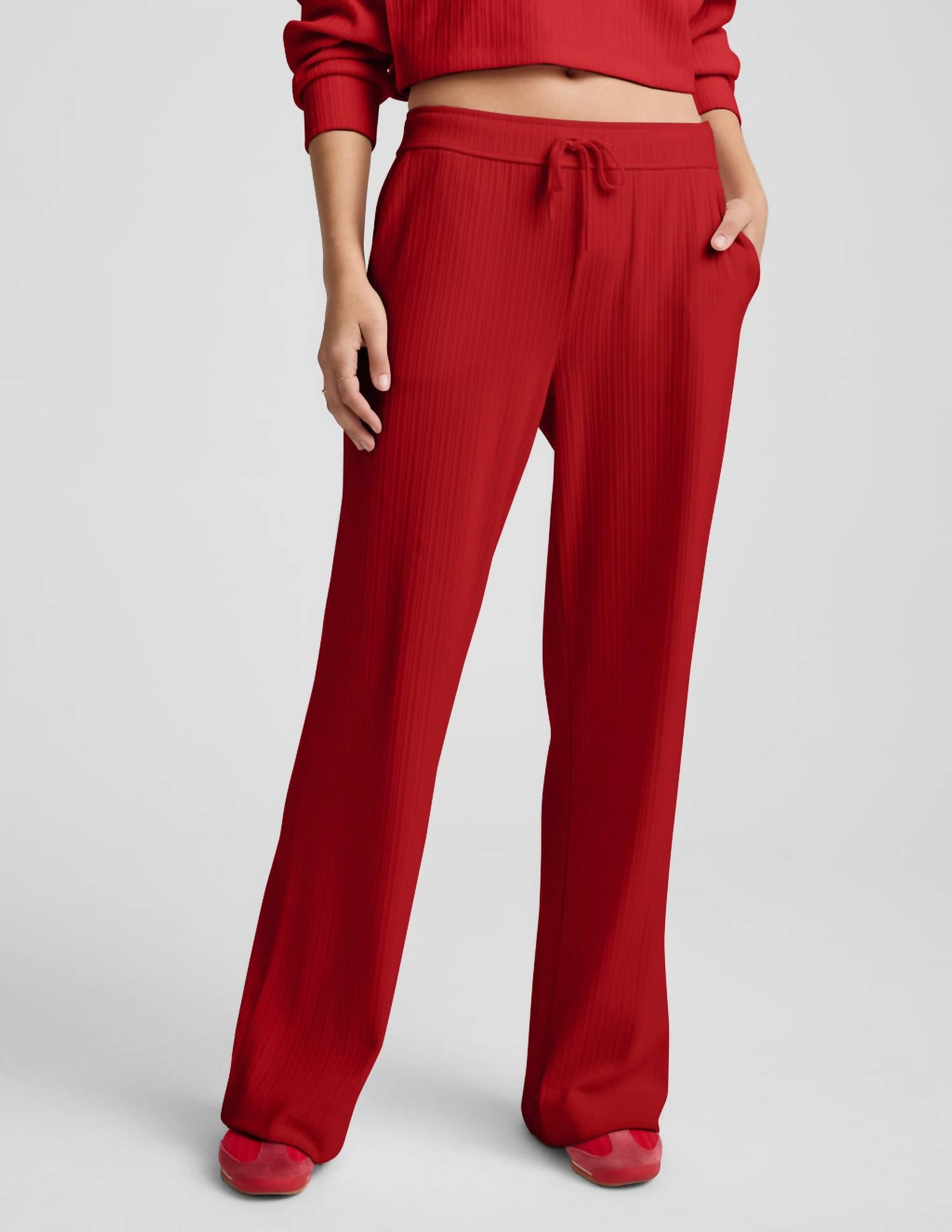 Beyond Yoga - Breathe Easy Ribbed Leg Pant