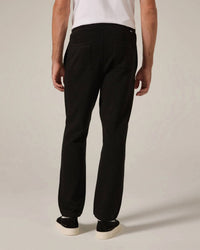 7Diamonds Shoreline Laid-back Jogger in black - men's pants - detail view