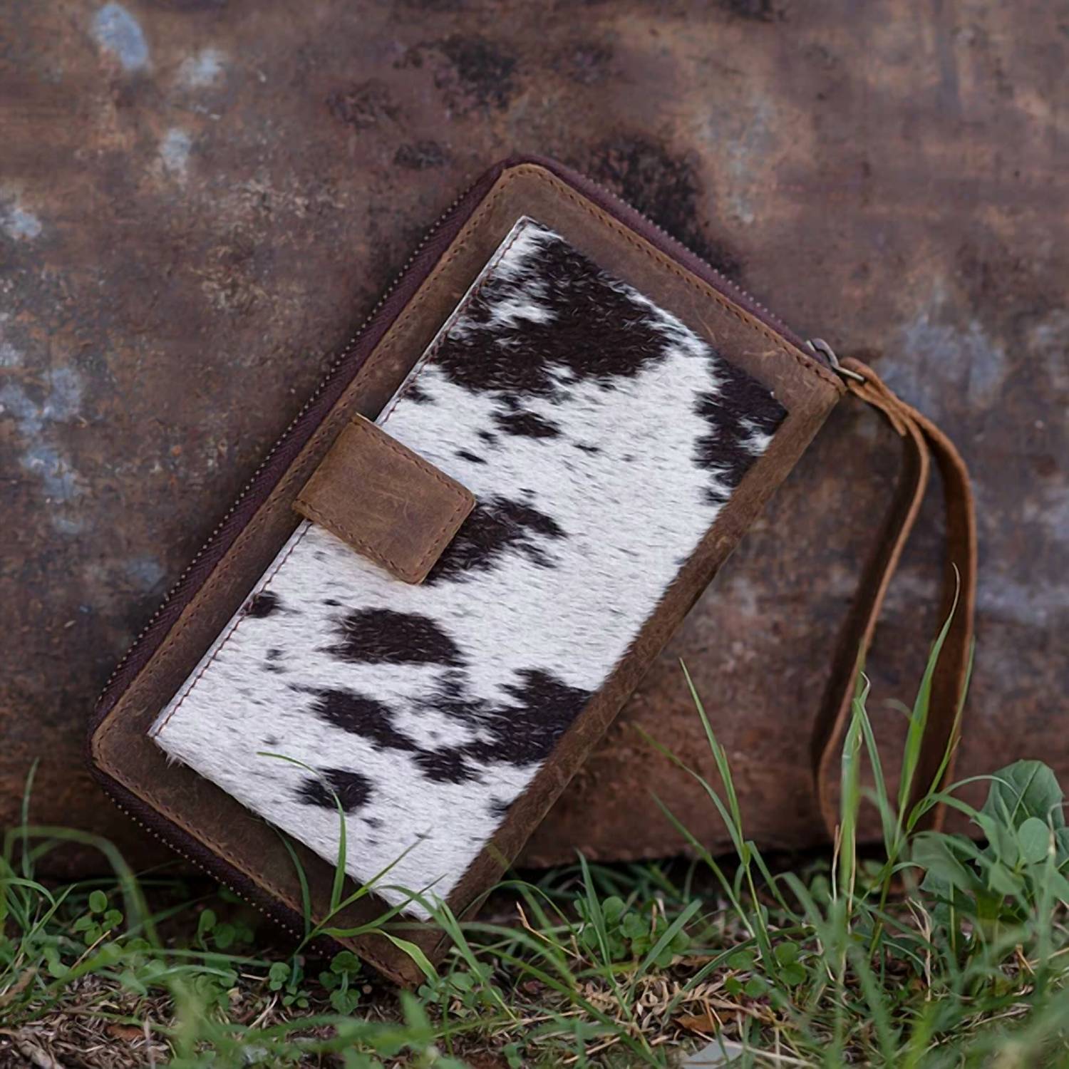 Sts Ranchwear - Cowhide Bentley Wallet