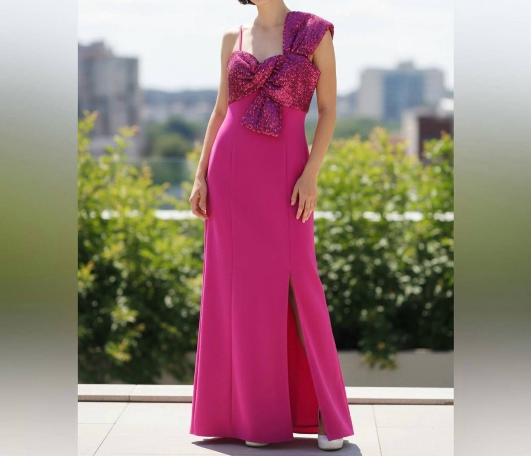 Morgan & Co. - Elegant Evening Dress