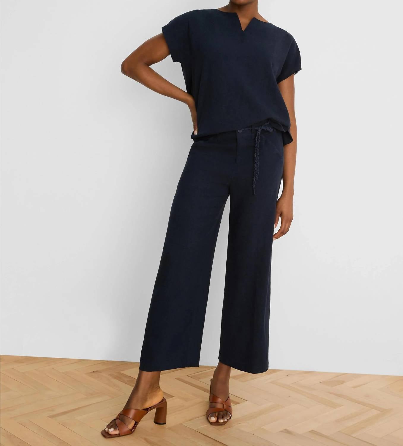 Nic + Zoe - Eliot Wide Leg Rumba Linen Belted Crop Pants