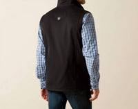 ARIAT Men's Sentinel Softshell Vest in phantom - men's jacket - detail view