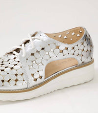 Django & Juliette - Women's Otay Leather Shoes