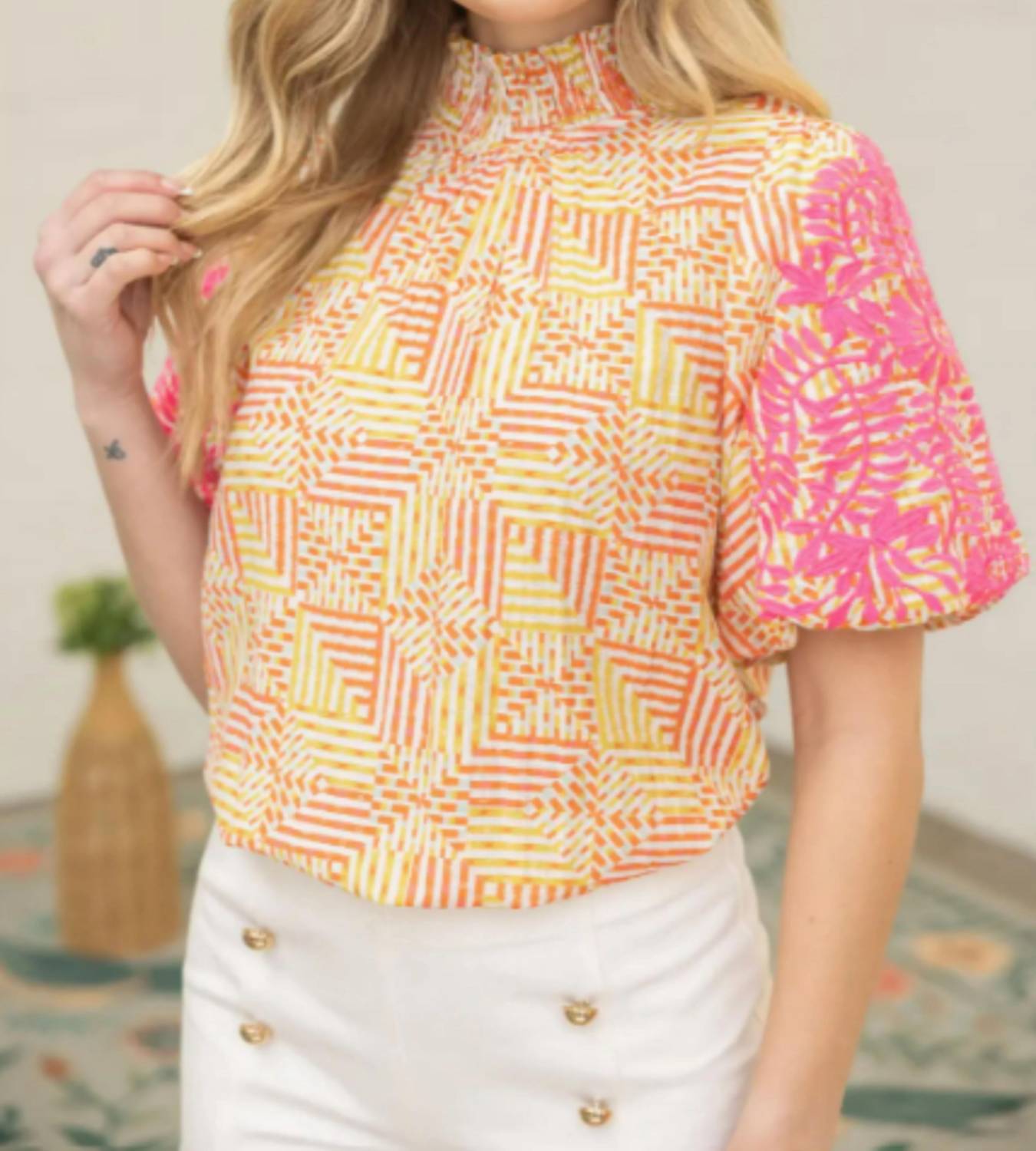Voy - Smocked Neck Contrast Embroidered Bubble Sleeve Top