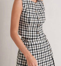 Flying Tomato - Valerie Pearl Button Front Tweed Cropped Vest