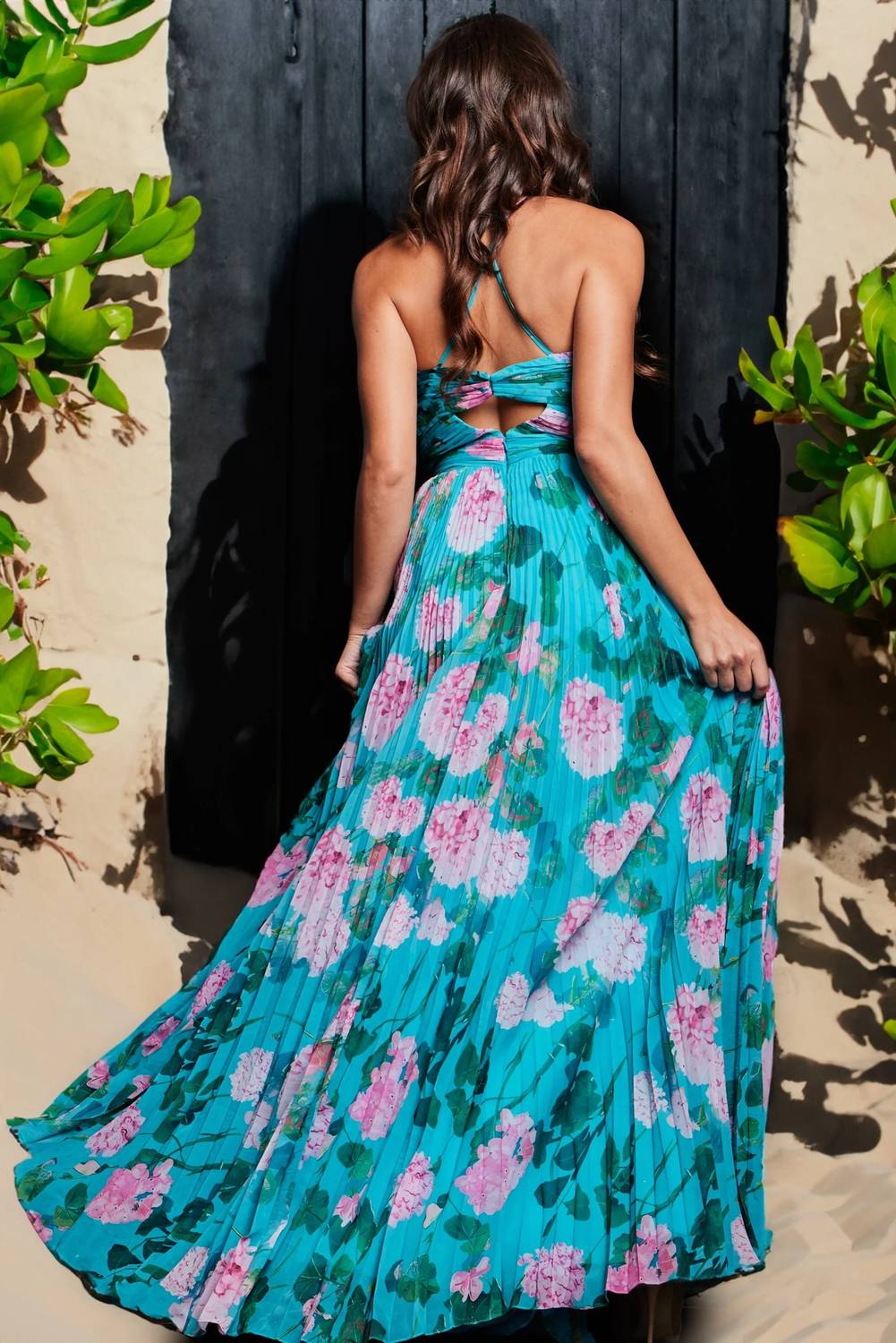 Jovani - Pleated Maxi Dress