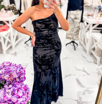 Evenuel - Women's Weekend Away Velvet Maxi Dress