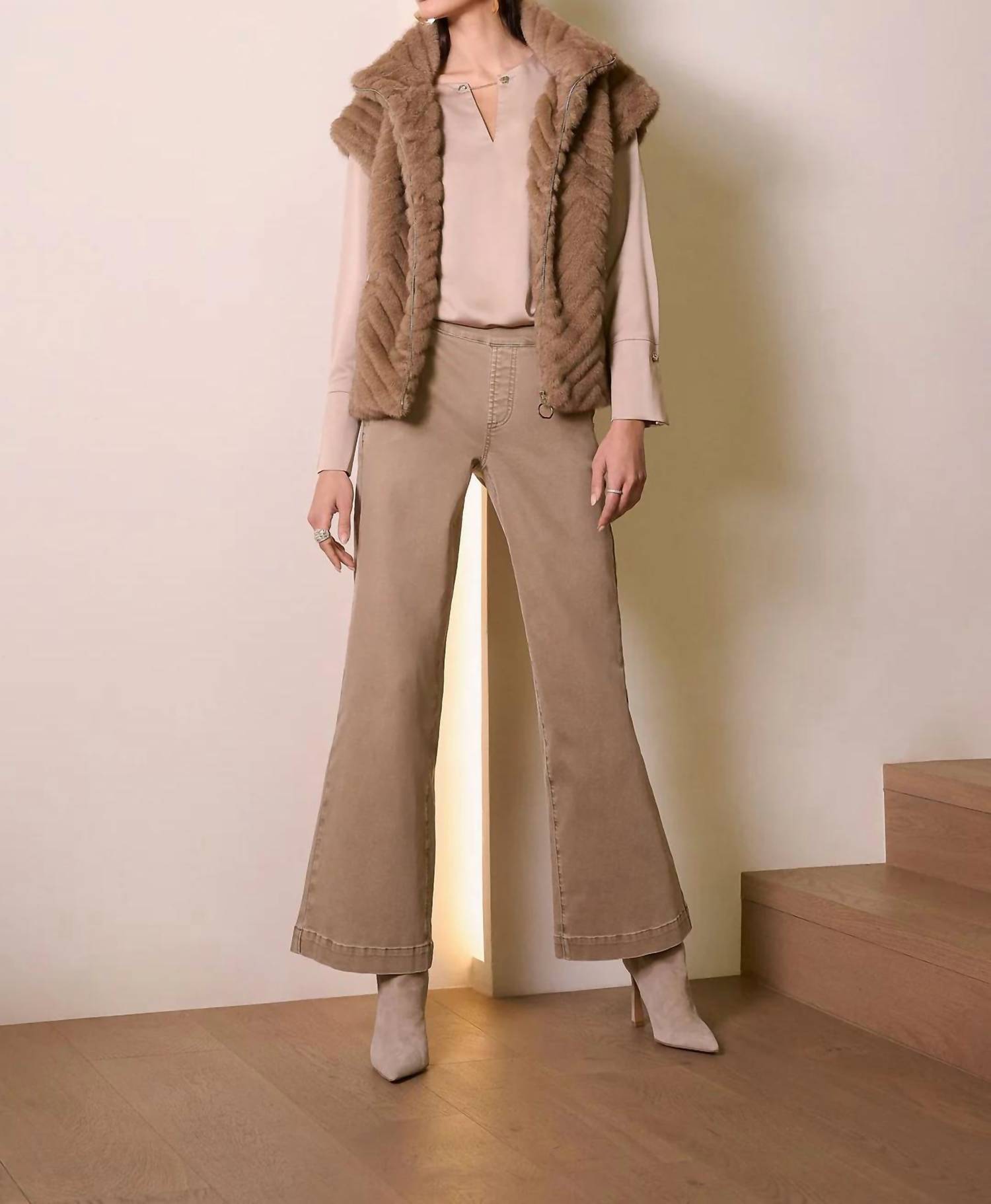Joseph Ribkoff - Keyhole Neckline Long Sleeves Top