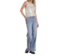 Elan - Metallic Crewneck Sleeveless Sweater