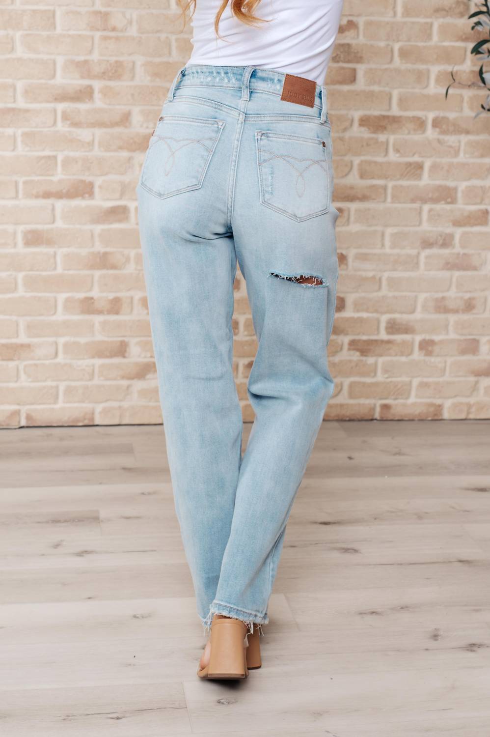 Judy Blue - High Rise 90's Straight Jean