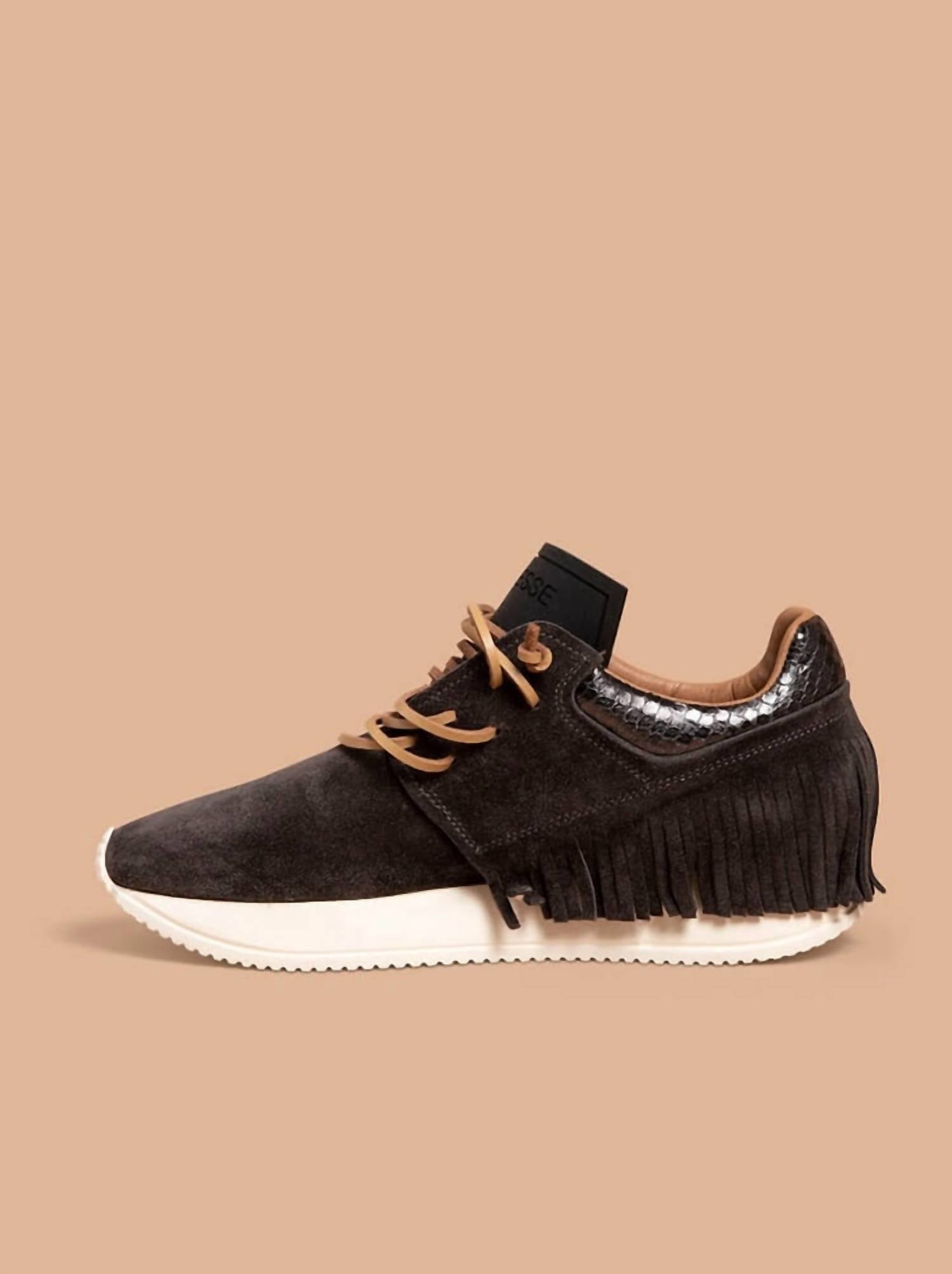 ESSEutESSE Women's Brain Sneaker in charcoal - women's sneaker - detail view