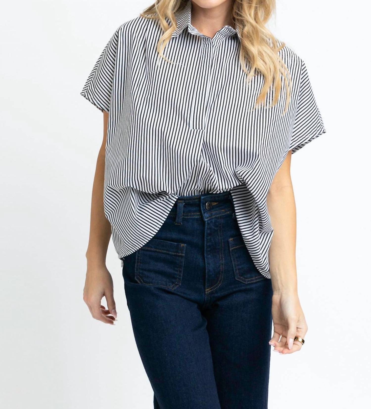 Karlie - Signature Neck Collar Top