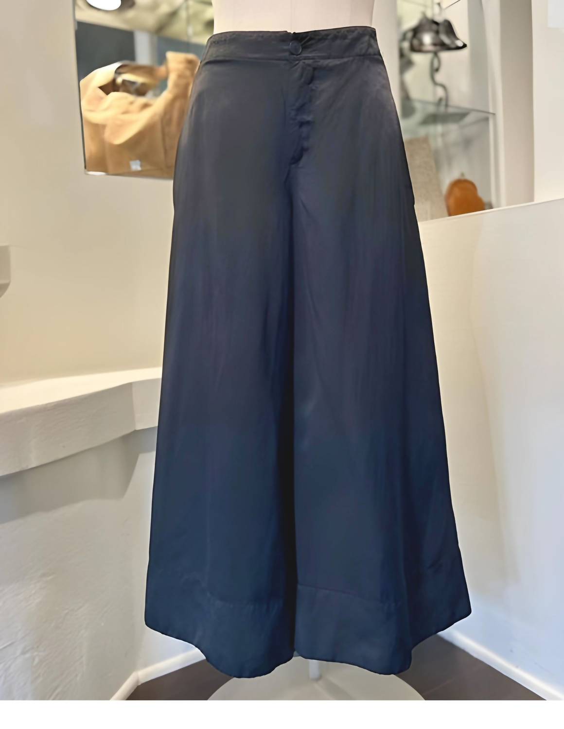 WIDE TROUSER