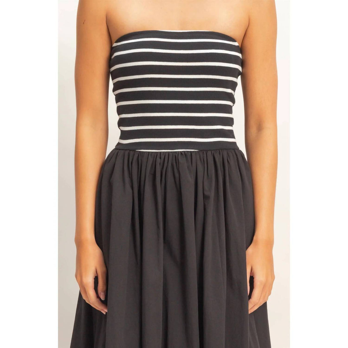 Hyfve - Striped Strapless Flowy Dress