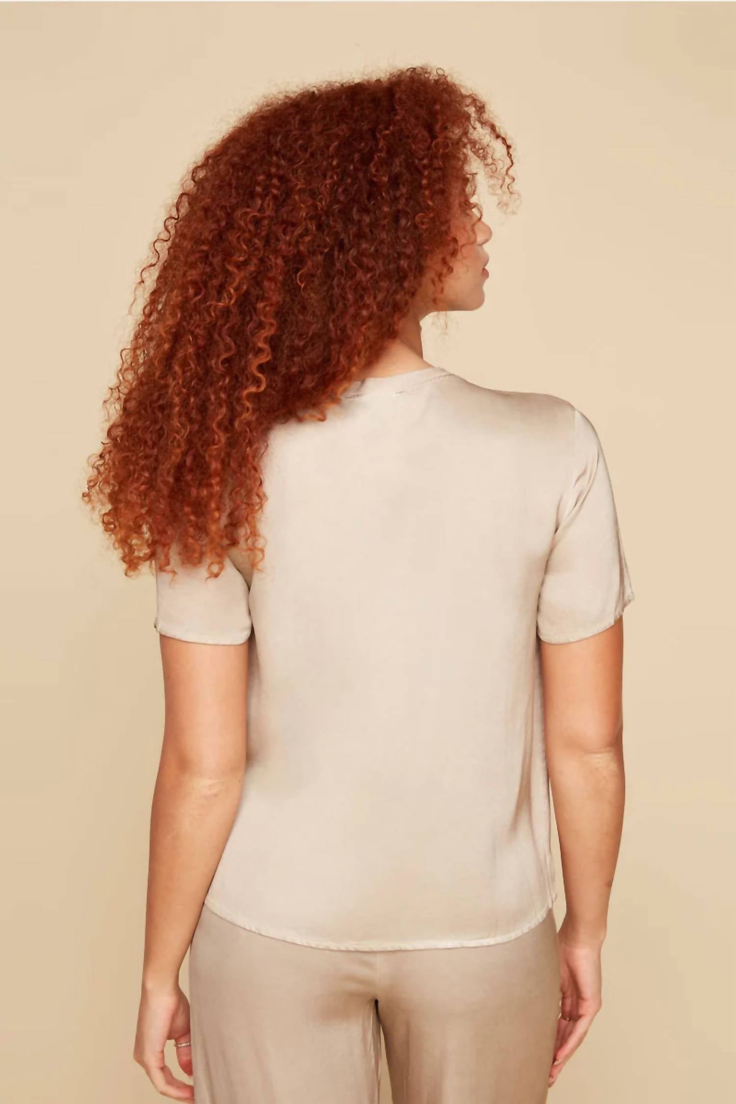 Renuar - Satin Crew Neck Top