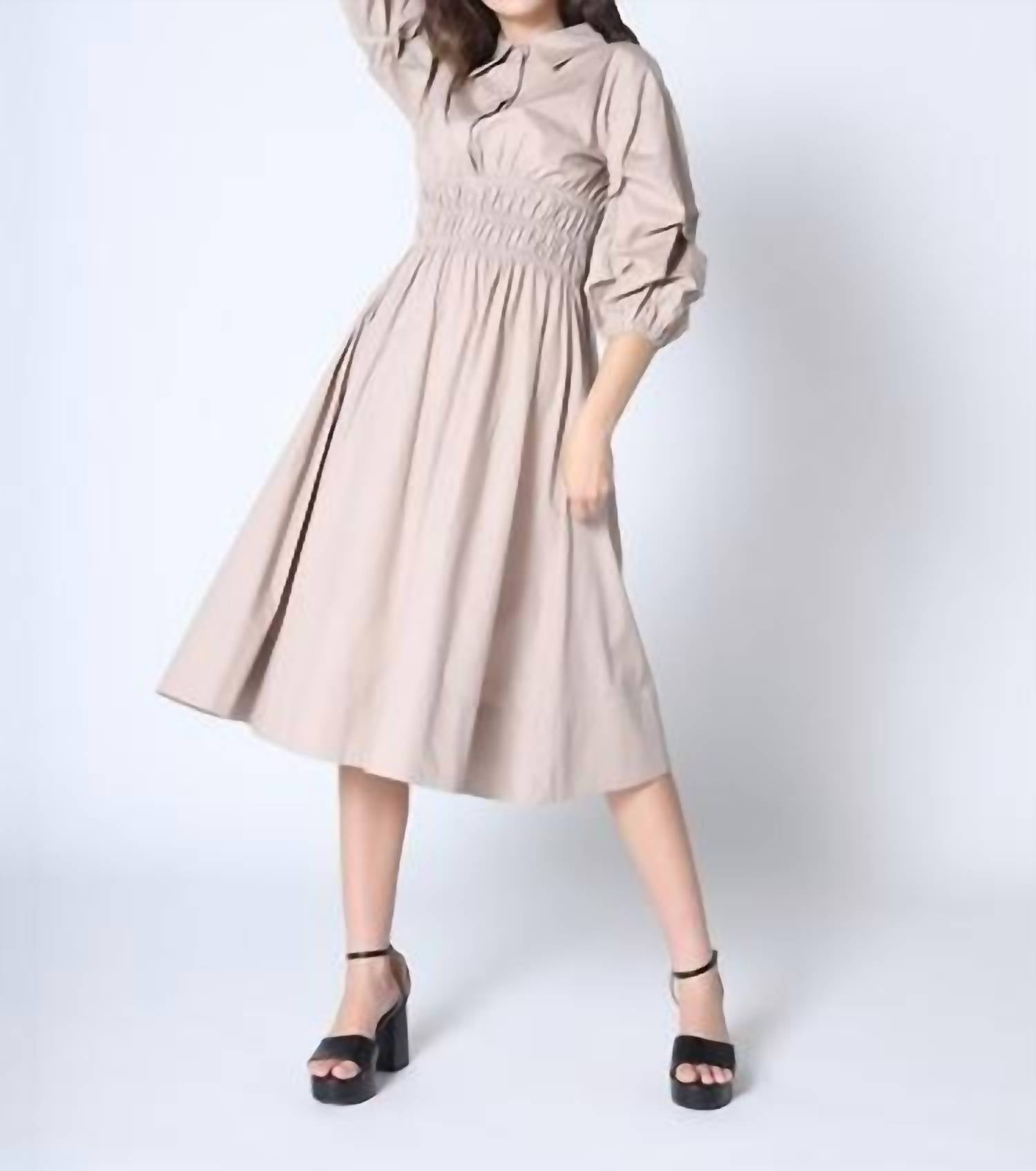 Gracia - Ruched Puff Sleeve A Line Midi Dress